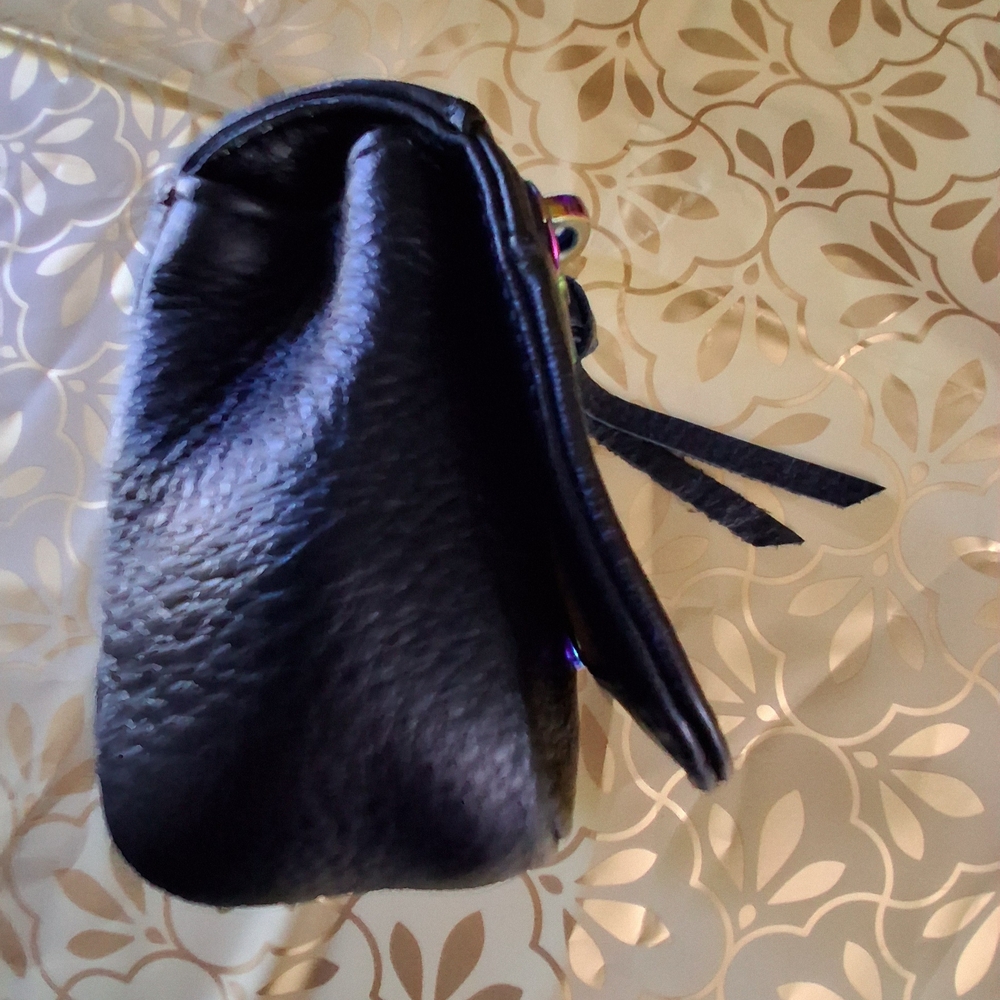 🔥NEW Aimee Kestenberg Black Leather Wristlet Crossbody Iridescent Zipper - Picture 12 of 15